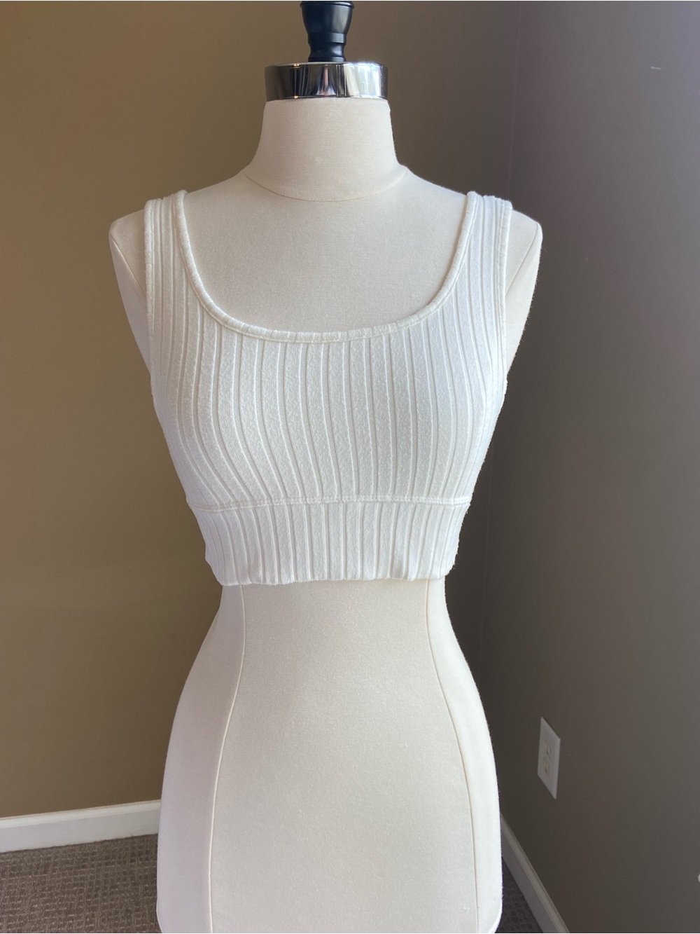 Z Supply White Ribbed Scoop‎ Crop Tank- Medium Festival Boho Cottage Ren Faire